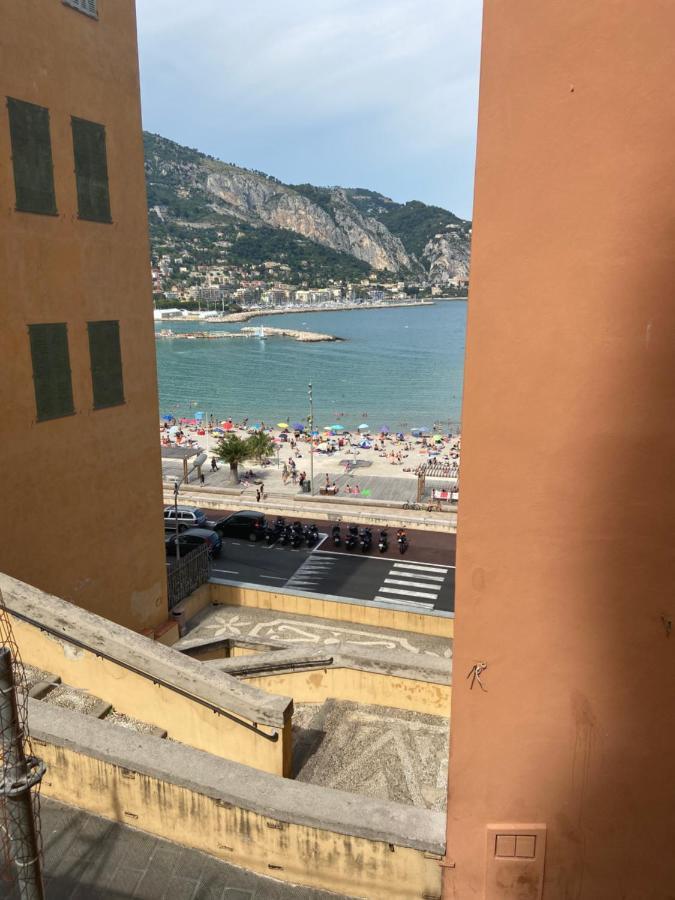 Joli Appart 29M2 En Vieille Ville Menton 2 Mins De La Mer Kültér fotó